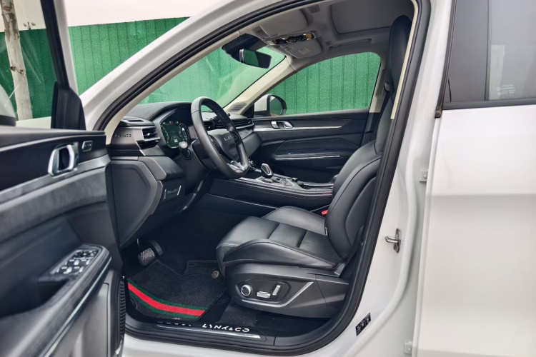 领克01 2021款 2.0TD 两驱型Pro局部细节19