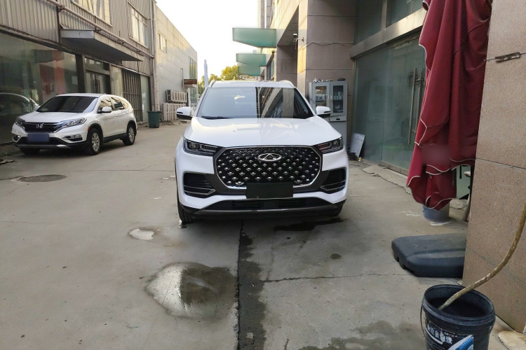 奇瑞 瑞虎8 PLUS 2022款 290TGDI DCT豪情版+车身外观2