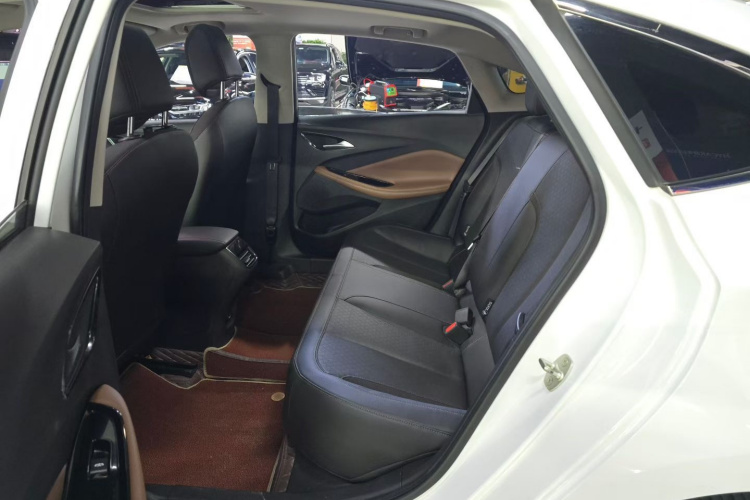 别克 威朗 2022款 Pro 533T 乐享版中控内饰7003