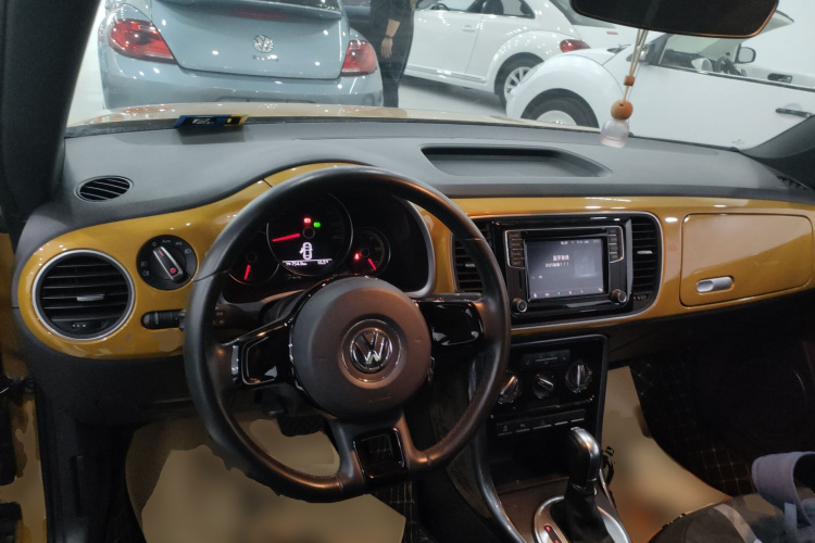 大众 甲壳虫 2017款 180TSI 沙丘越野版中控内饰12