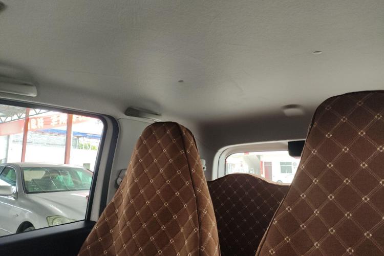 五菱汽车 宏光MINIEV 2022款 轻松款 磷酸铁锂中控内饰22