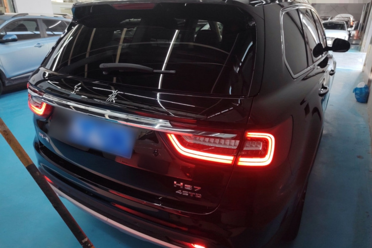 红旗HS7 2022款 2.0T DCT两驱智联旗享版 五座车身外观7