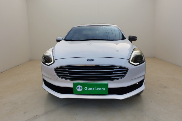 福特 福睿斯 2019款 改款 1.5L 自动悦享型 国VI车身外观2