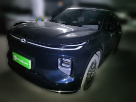 长安启源Q07 2025款 215尊荣型