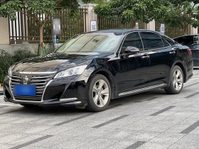 丰田 皇冠 2015款 2.0T 时尚版