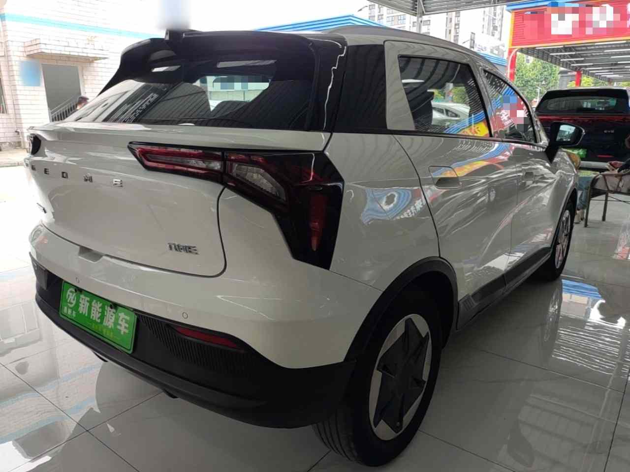 吉利几何E萤火虫 2024款 401km 星光(5)