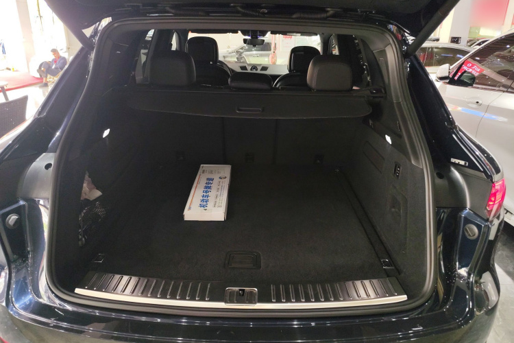 保时捷 Cayenne新能源 2019款 Cayenne E-Hybrid 2.0T局部细节23