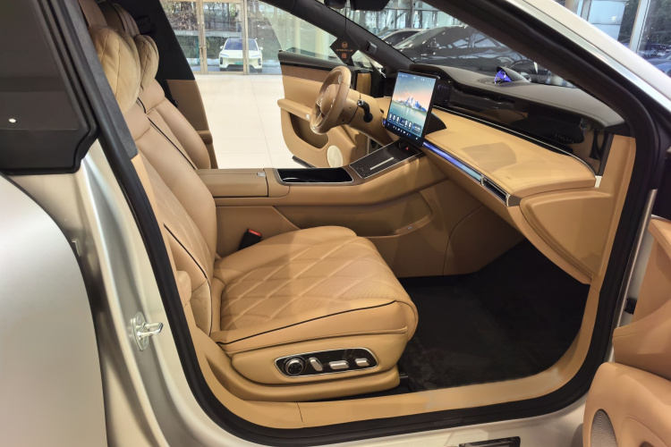 鸿蒙智行 享界S9 2024款 纯电 Ultra 四驱旗舰版局部细节41