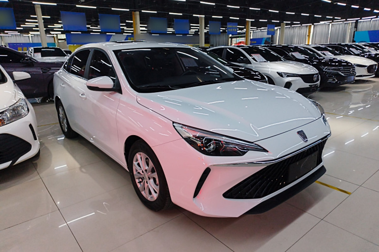 荣威i5 2023款 1.5L CVT豪华版车身外观6002