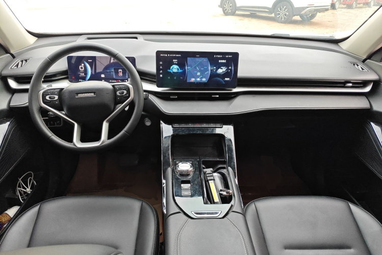 哈弗H6 2021款 第三代 1.5T 自动两驱Max中控内饰12