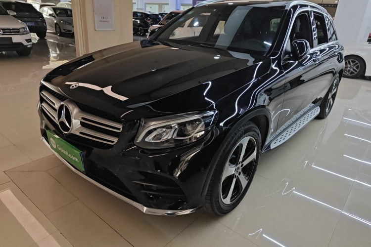 奔驰GLC 2019款 改款 GLC 260 L 4MATIC 豪华型车身外观1