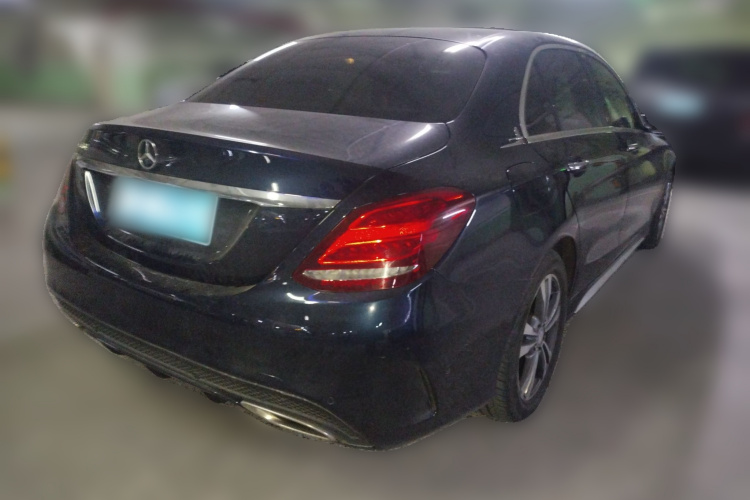 奔驰C级 2016款 C 200 L 运动型车身外观7