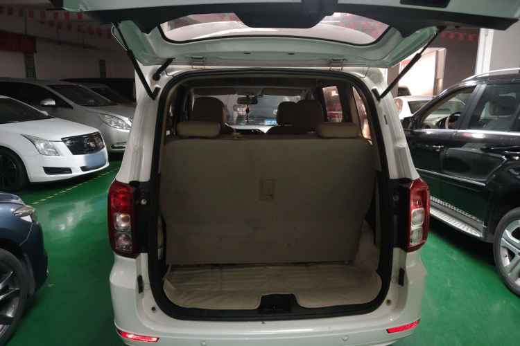 五菱汽车 五菱宏光 2018款 1.5L S舒适型L2B局部细节23