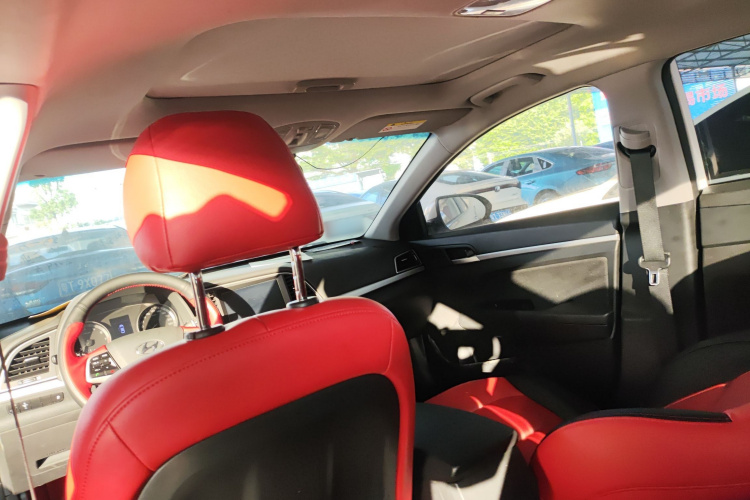 现代 领动 2016款 1.6L 自动智炫·精英型中控内饰22