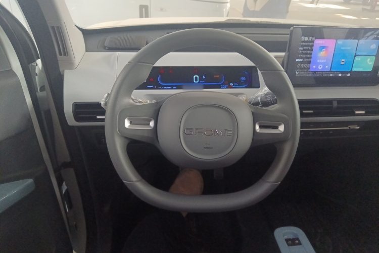 吉利银河 2024款 熊猫mini 200km 耐力熊局部细节13