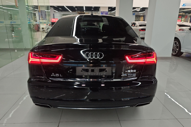 奥迪A6L 2017款 45 TFSI quattro 运动型车身外观6