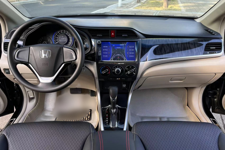 本田 凌派 2013款 1.8L 自动舒适版中控内饰7001