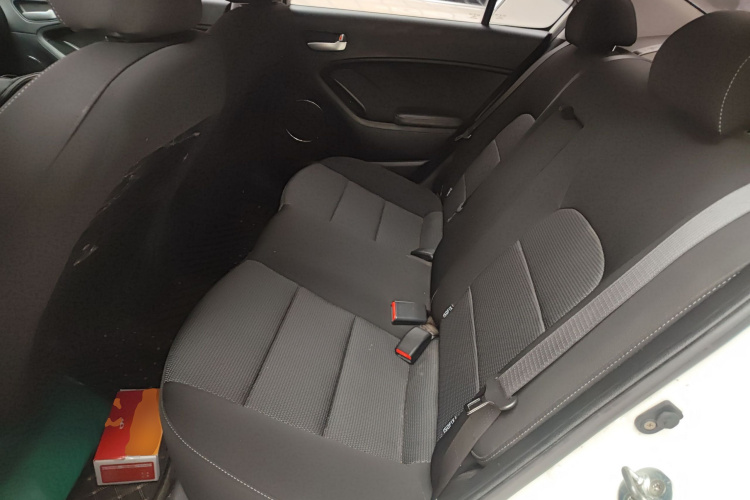 起亚K3 2016款 1.6L 自动GLS中控内饰21