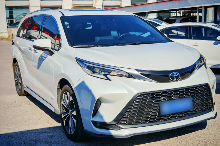 丰田 格瑞维亚 2024款 2.5L混动 尊贵PLUS版车身外观6002