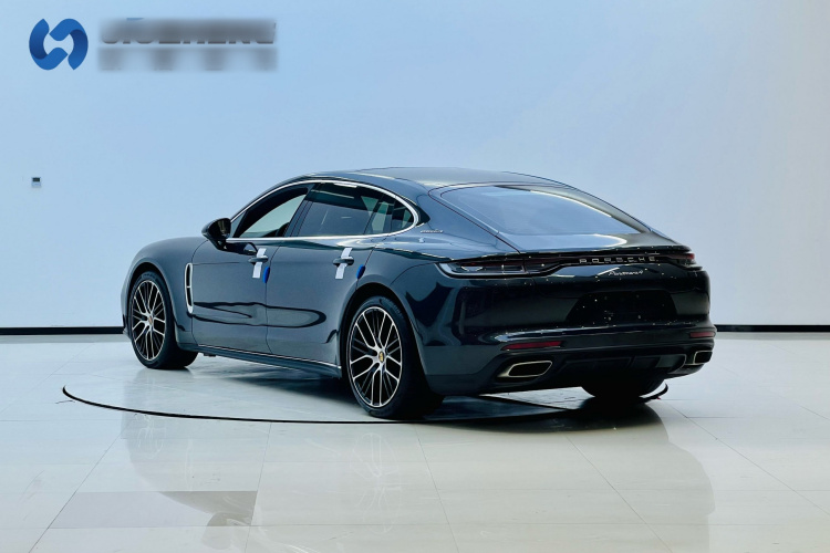 保时捷 2023款 Panamera 4 行政加长版 2.9T车身外观6003