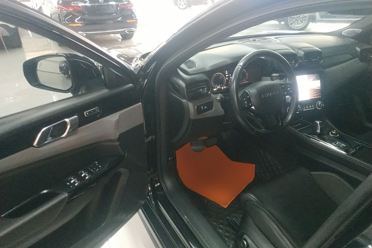 领克03 2021款 2.0TD 自动劲 冠军版中控内饰20