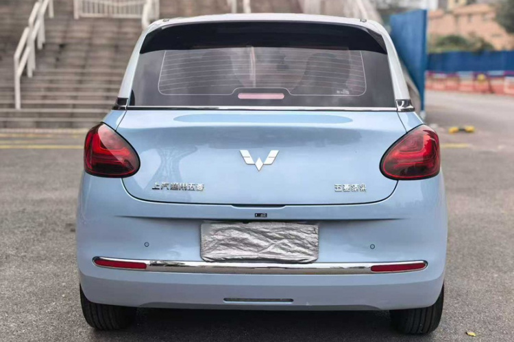 五菱汽车 五菱缤果 2023款 333km 灵犀互联+款车身外观6004