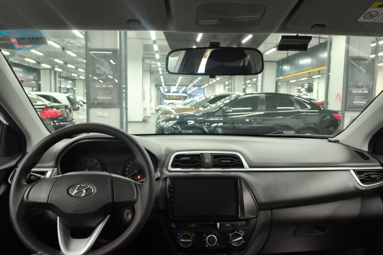 现代 瑞纳 2017款 1.4L 手动焕新版 国V中控内饰12