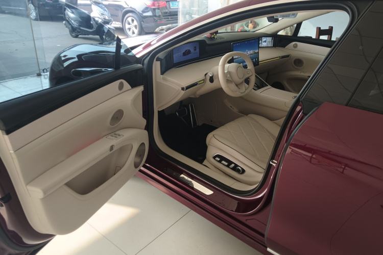 鸿蒙智行 享界S9 2024款 纯电 Ultra 四驱旗舰版中控内饰7003