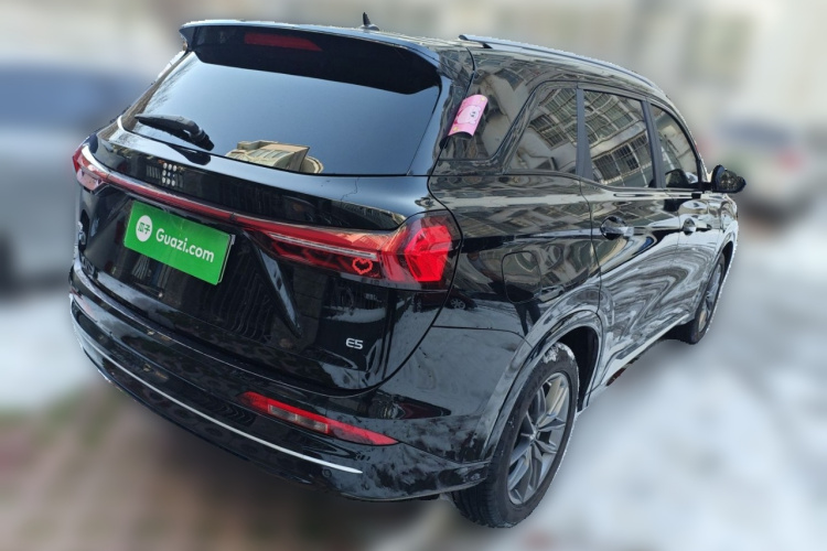 蓝电E5 2023款 1.5L DE-i 100KM畅享型 7座车身外观6005