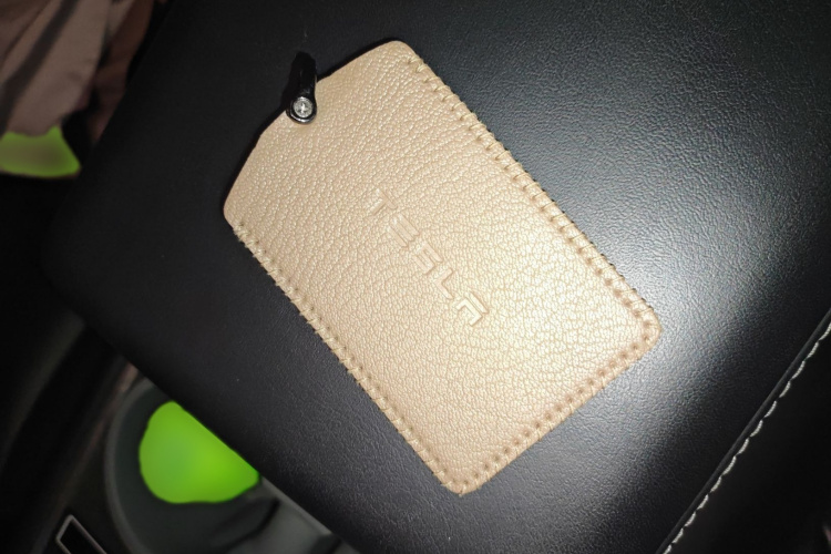 特斯拉 Model Y 2022款 后轮驱动版中控内饰7001