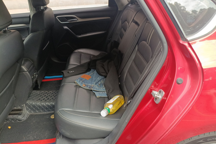 名爵 MG6 2017款 20T 自动豪华智联版 国V中控内饰21