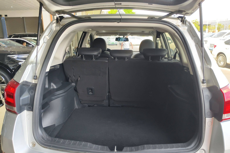 哈弗H6 2019款 运动版 1.5T 自动两驱精英型 国VI中控内饰23