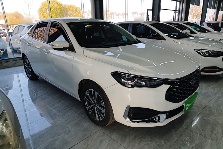 福特 福睿斯 2021款 1.5L 自动钻石版车身外观6002