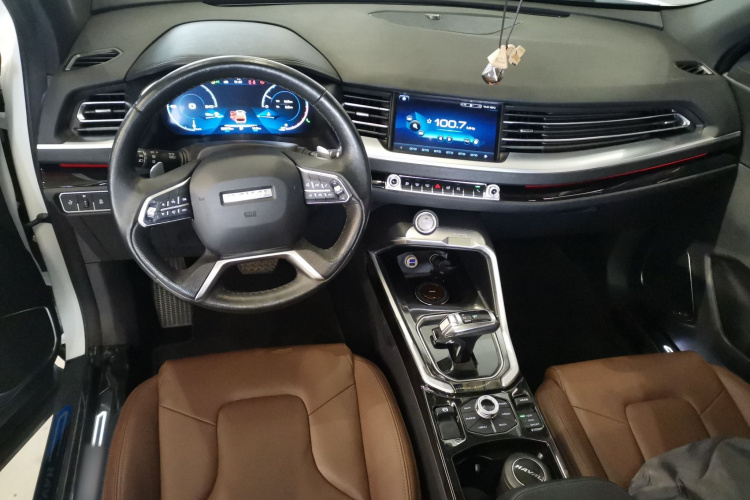 哈弗H6 2017款 红标 2.0T 自动两驱领尚型中控内饰12