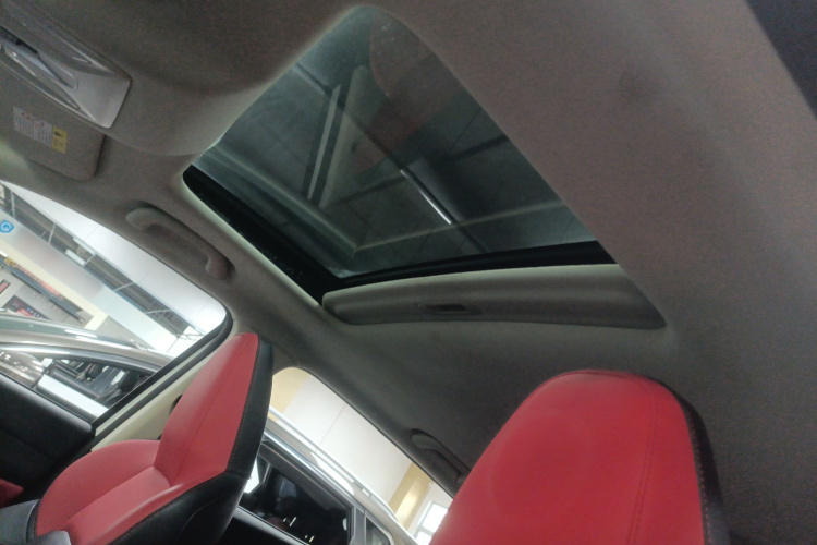 长安CS55PLUS 2022款 第二代 1.5T DCT豪华型局部细节22