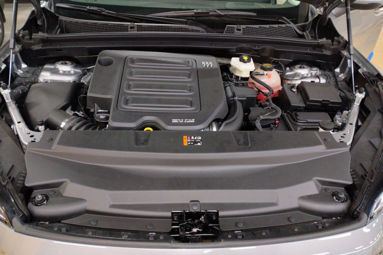 别克 昂科威 2025款 25T 进享白金版机舱底盘24