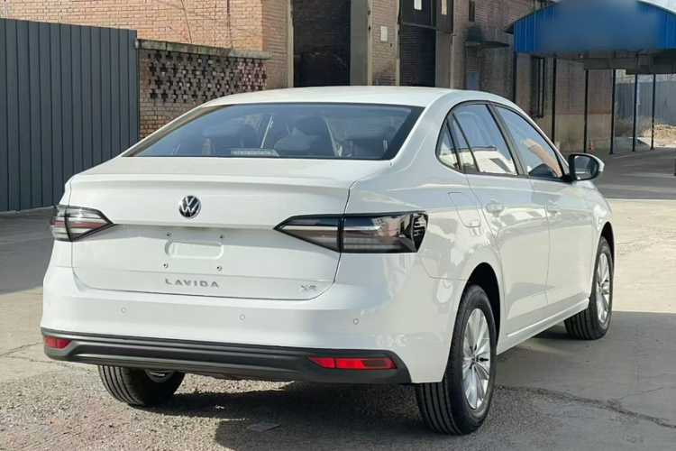 大众 朗逸 2025款 新锐 1.5L 出众新逸版车身外观6004