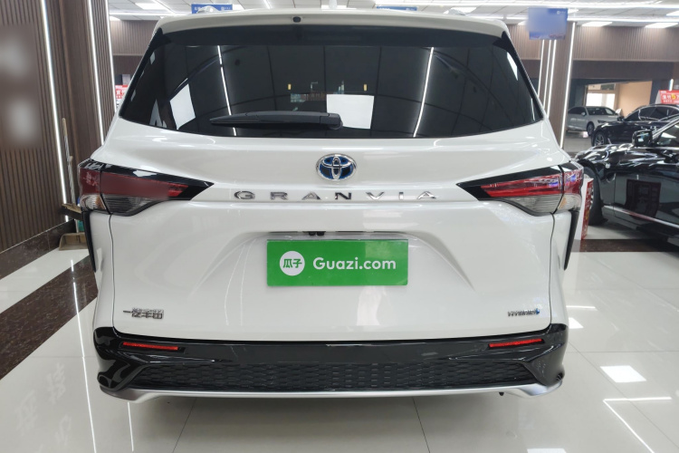 丰田 格瑞维亚 2023款 2.5L混动 旗舰VIP版车身外观6004