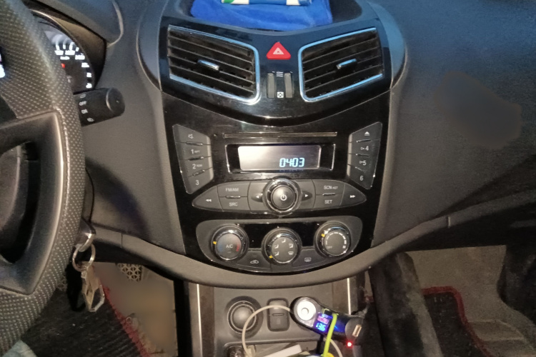 海马S5 2015款 1.6L 手动舒适型局部细节16