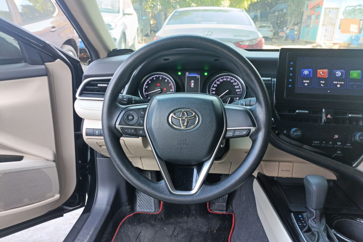 丰田 凯美瑞 2021款 2.0E 精英版中控内饰13