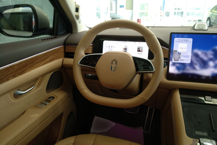 鸿蒙智行 问界M7 2024款 1.5T 后驱Plus版 6座局部细节13