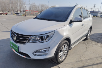 宝骏560 2016款 1.8L iAMT精英型