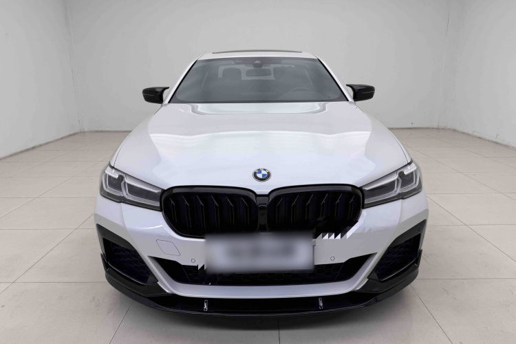 宝马5系 2022款 改款二 525Li M运动套装车身外观6004