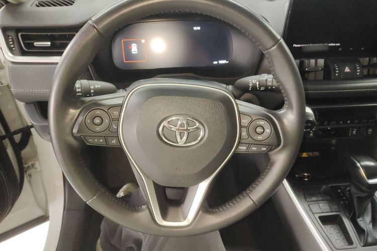 丰田 RAV4荣放 2023款 2.0L CVT两驱20周年铂金纪念版中控内饰13