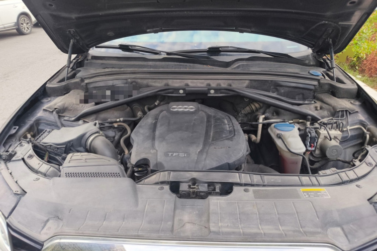 奥迪Q5 2016款 40 TFSI 技术型局部细节24