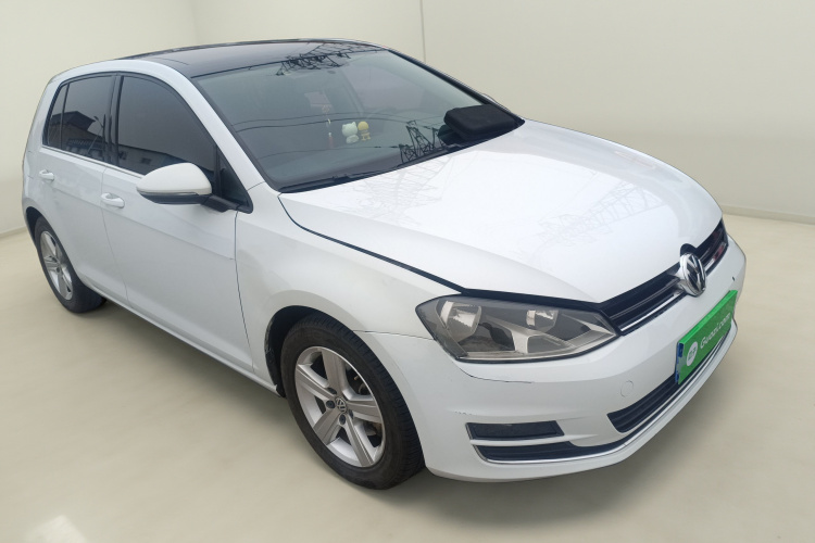 大众 高尔夫 2016款 230TSI 手动舒适型车身外观3