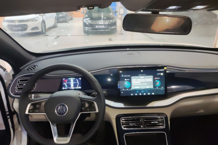 比亚迪 秦PLUS 2021款 DM-i 55KM 旗舰型中控内饰12