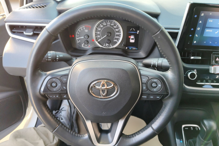 丰田 卡罗拉 2021款 1.2T S-CVT 豪华版局部细节13