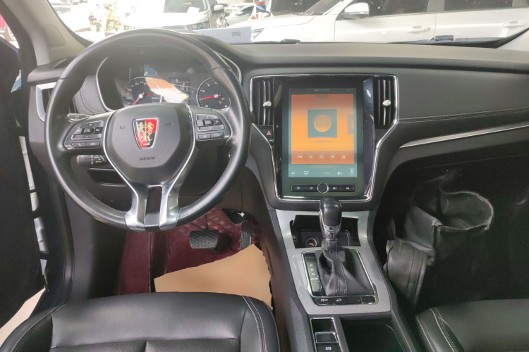 荣威RX5 2019款 20T 两驱自动4G互联铂金版中控内饰7002