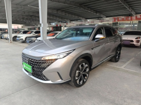 荣威RX5 2023款 1.5T 尊荣滑屏版